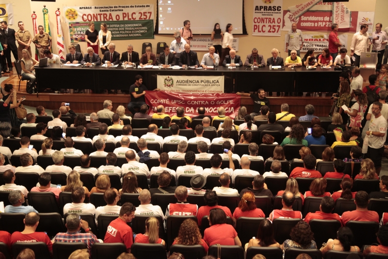 0b61ecfe936ef8854ab20e06eb5521355145aa72