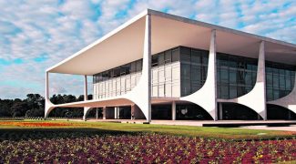 palacio do planalto em brasilia governo tem desafio de cumprir regra de ouro e teto no ano que vem