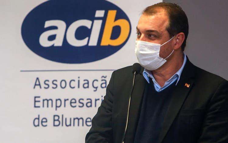 51315761553 1f52b40dae c