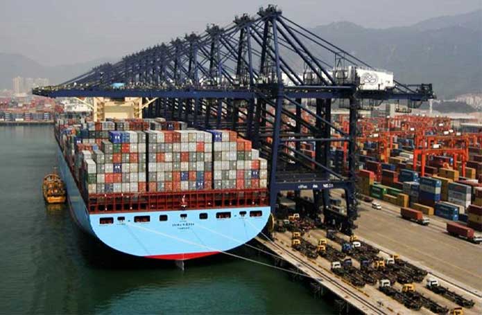 porto grande navio cargueiro conteiner navio