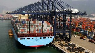 navio containers cargas comercioexterior porto 1
