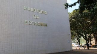 ministerio da economia na esplanada dos ministerios em brasiliafabriorodriguespozzebom