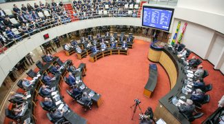 fotonoticia 171224 Sessao Ordinaria RZE1