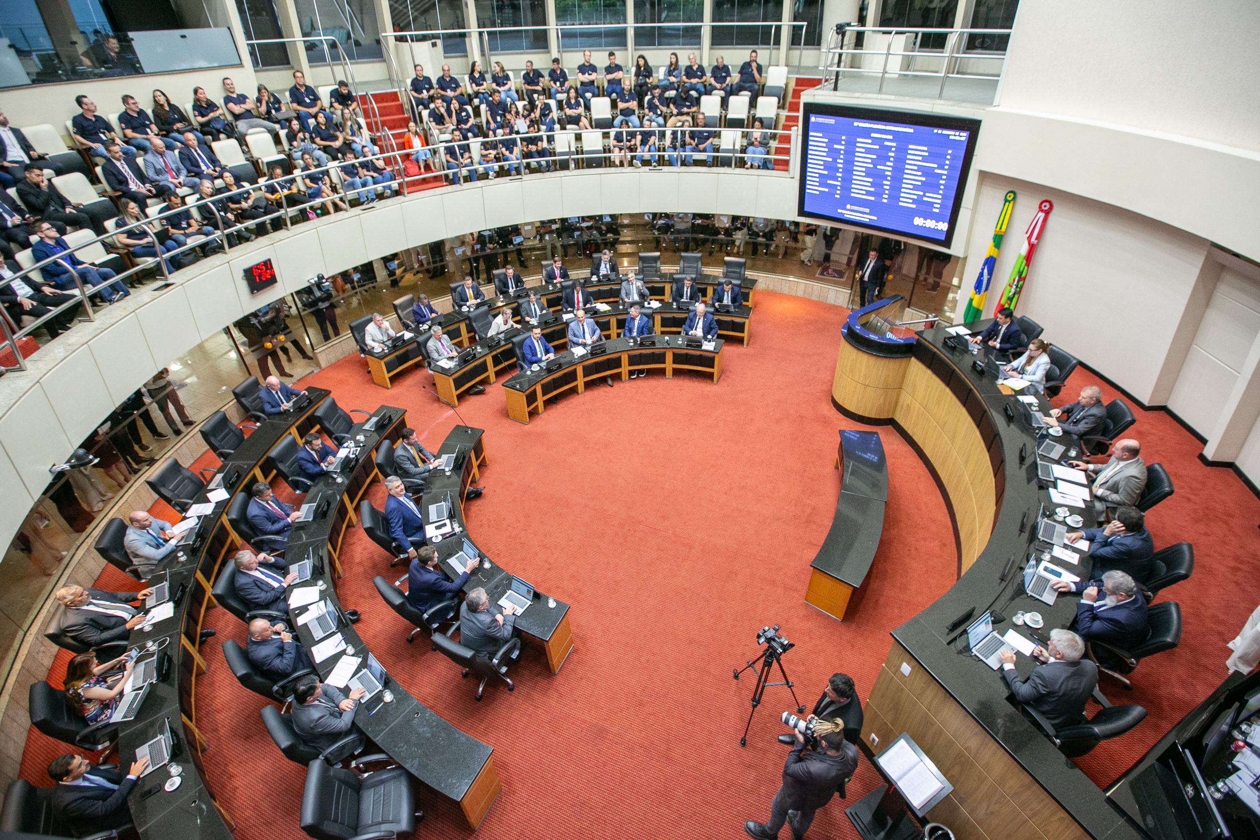 fotonoticia 171224 Sessao Ordinaria RZE1 scaled