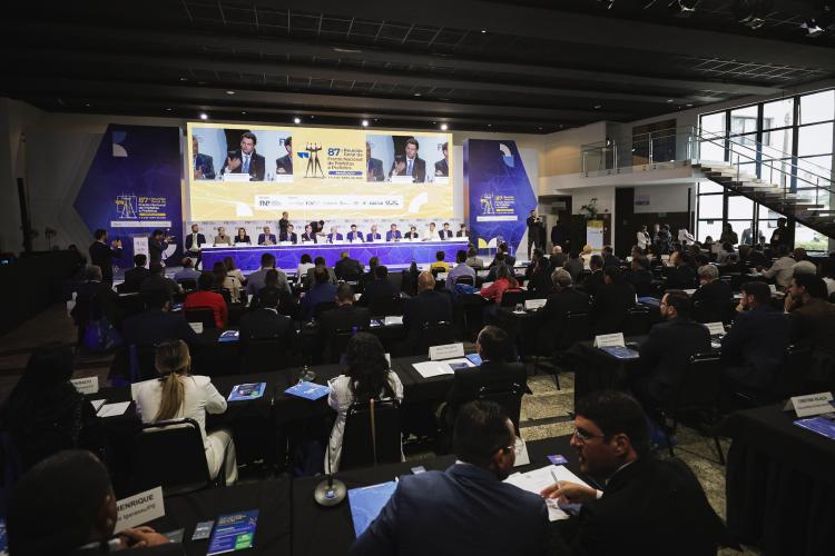 Prefeitos defendem unidade de municípios para formação de Comitê Gestor da Reforma Tributária 1 20250407 Cesar20SebastiA3o20Melo 07