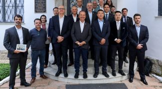 reuniao power china 0125