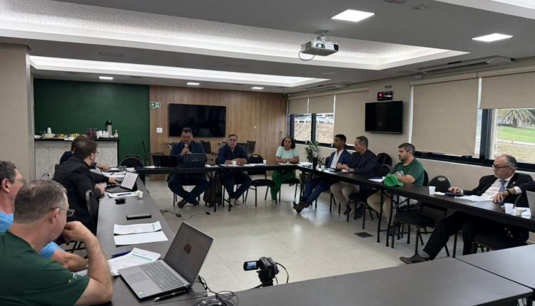 Fenafisco sedia encontro do GT da LOAT e finaliza revisão do texto base da minuta 1 WhatsApp Image 2025 10 30 at 12.29.40 19 750x430 1