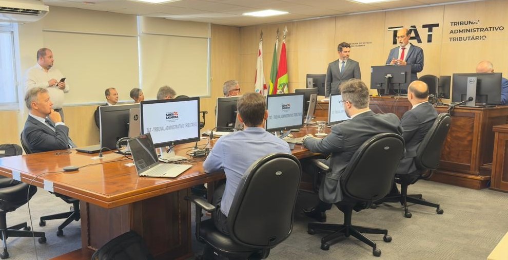 Sindifisco/SC participa da Sessão Magna do TAT/SC e acompanha abertura dos julgamentos de 2026 1 TAT