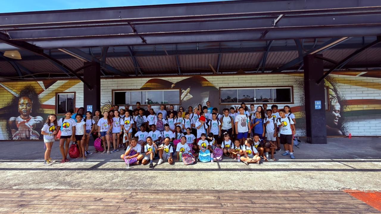 Sindifisco/SC realiza doação de kits escolares ao Projeto Olodum e ao Ceafis 1 WhatsApp Image 2026 02 19 at 16.44.39