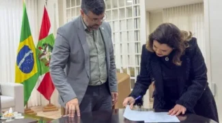 Marilisa Boehm governadora em exercicio de SC divulgacao 595x392 1