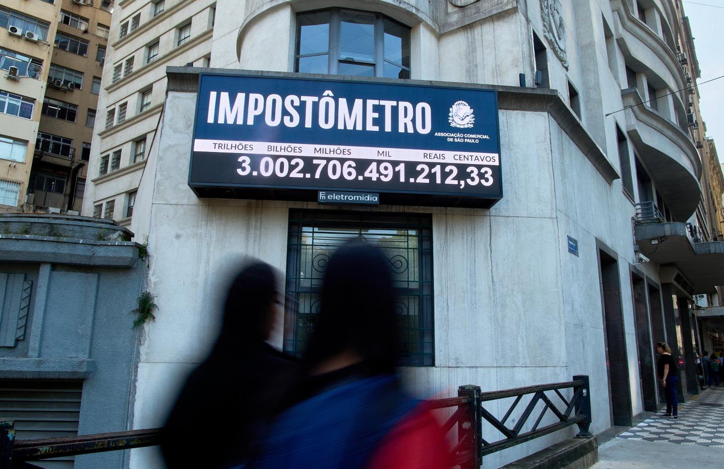 dcomercio impostometro 3 trilhoes 28 setembro 2026 foto kiko f dc